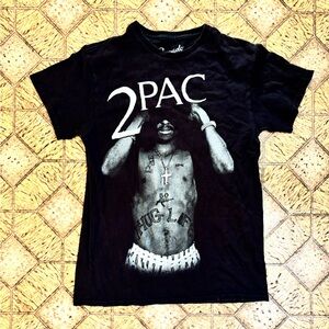 2Pac tee